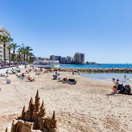 Gumersindo Near The Sea 또레비에하