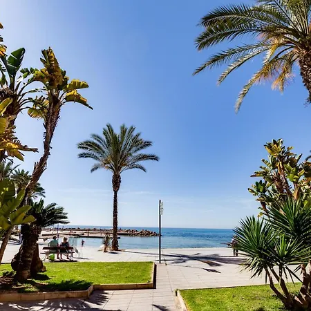 Gumersindo Near The Sea Апартаменты Торевьиа